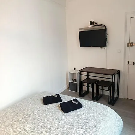 Des Capucins 1 * Реймс